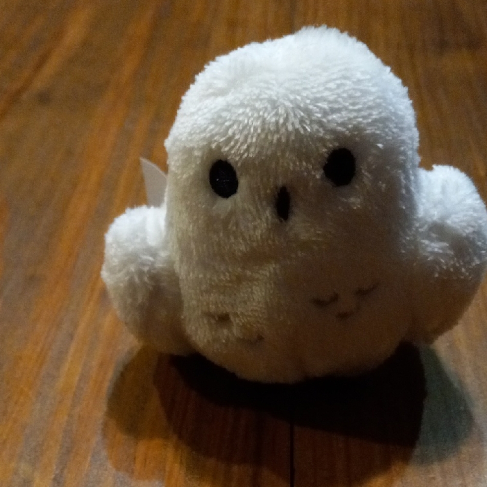 Warner Bros. White Plush Owl Small Pet Toy